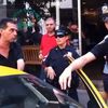 Video: Cyclist Vs. Taxi Driver, A Narrated Altercation